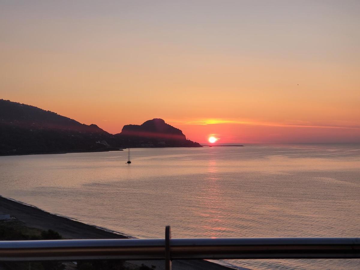 Beach Of Eden Cefalu' 外观 照片